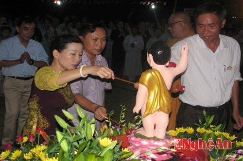 Đại lễ Phật Đản tại chùa Đông Yên