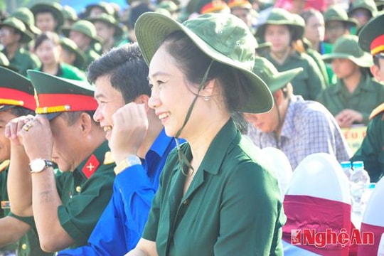 350 học viên tham gia lớp "Học kỳ quân đội" năm 2015