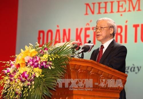 Xây dựng đội ngũ trí thức vững mạnh - nâng tầm trí tuệ dân tộc