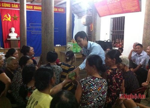 Xã xử lý "nóng" công ty lợi dụng hội thảo bán hàng trái quy định