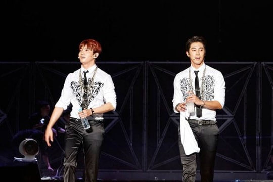 Truyền hình Mỹ vén màn hậu trường đào tạo Kpop