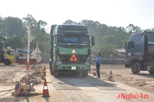 Tăng cường công tác thanh tra, kiểm soát và xử lý vi phạm ATGT