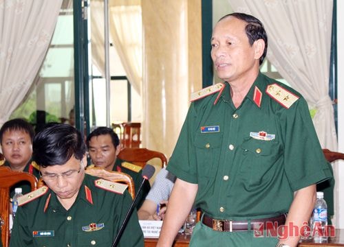 Tập trung tuyên truyền 70 năm Ngày truyền thống LLVT Quân khu 4 (15/10/1945-2015)