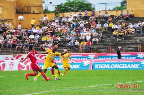 Tứ kết Cúp Quốc gia: Thua sát nút, SLNA ngậm ngùi nhìn đối thủ vào bán kết