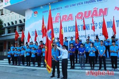 Lễ ra quân chiến dịch tình nguyện hè năm 2015