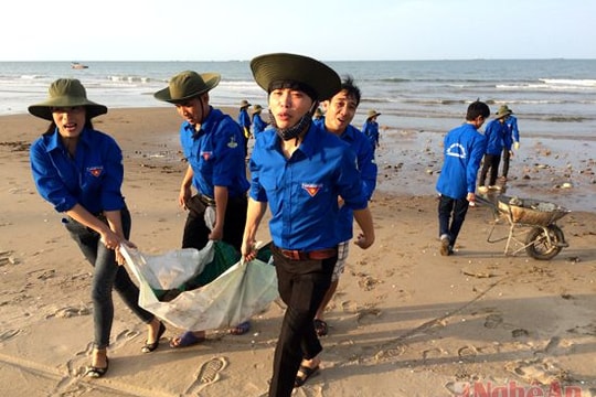 Thị xã Cửa Lò: Chung tay bảo vệ môi trường biển