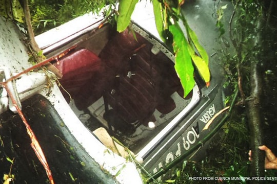 Trực thăng rơi ở Philippines, thương vong 8 người