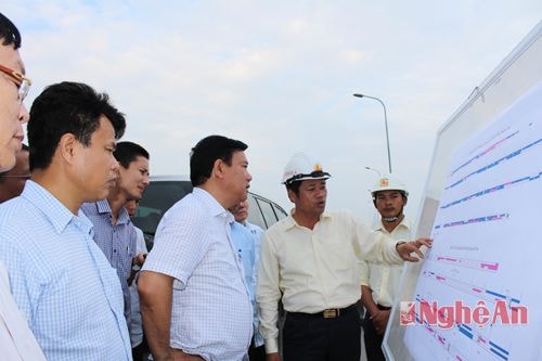 Bộ trưởng Bộ Giao thông vận tải thăm và làm việc tại Nghệ An