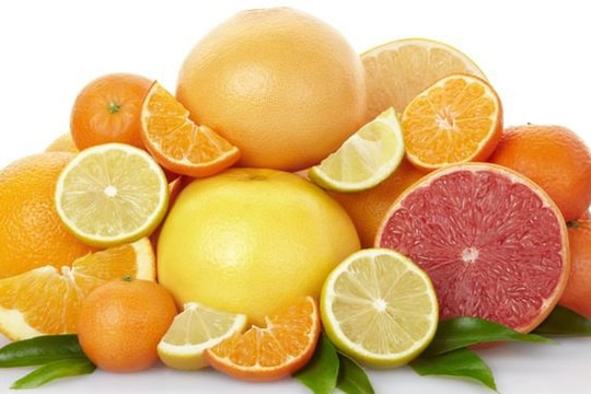 Vitamin C ngăn ngừa đục thủy tinh thể ở phụ nữ