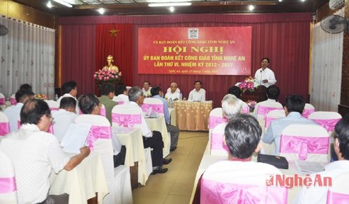 Sống "tốt đời đẹp đạo", chung tay xây dựng nông thôn mới