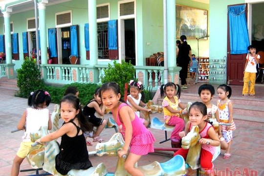 Chăm lo xây dựng nguồn nhân lực