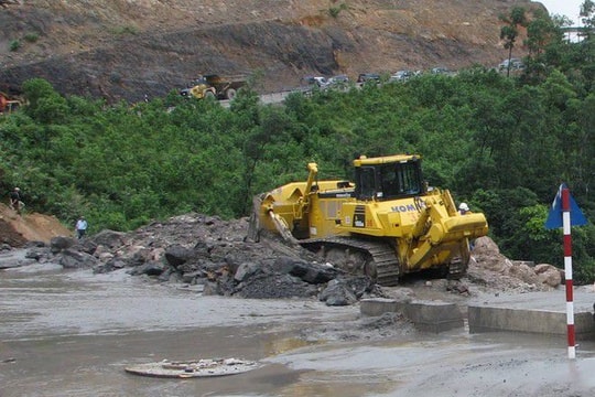 Quảng Ninh cứu đập 790, ngăn thảm họa lũ bùn xỉ than