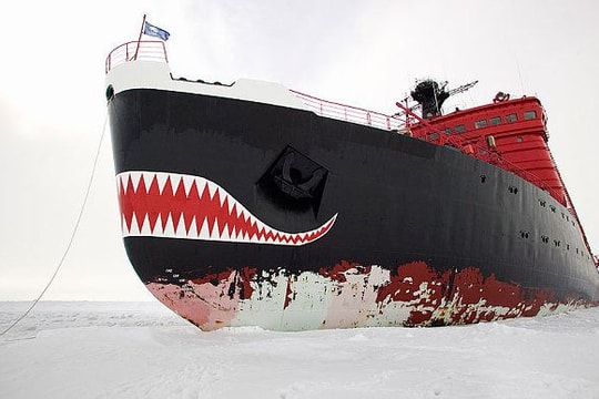 Nga đệ trình chủ quyền lên Liên Hợp Quốc: Bắc Cực nóng dần