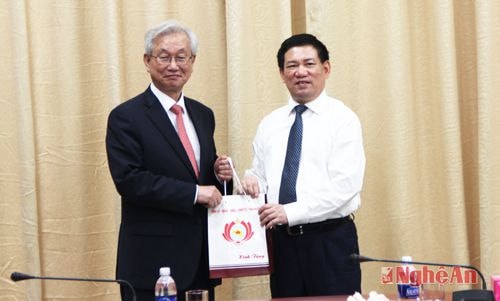 Lãnh đạo tỉnh làm việc với đoàn công tác Đại sứ quán Hàn Quốc