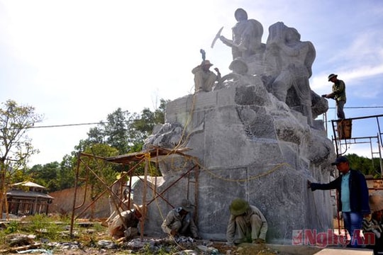 Nỗ lực chung để hoàn thành dự án