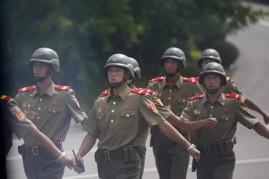 Kim Jong-un đặt quân đội trong tình trạng chiến tranh