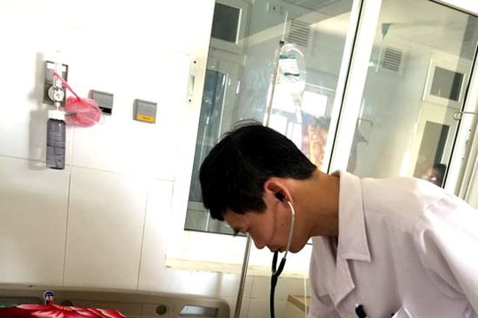 Bác sỹ Phạm Hồng Phương: Tấm lòng với người bệnh