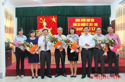 HĐND huyện Nam Đàn: Bầu bổ sung các chức danh lãnh đạo