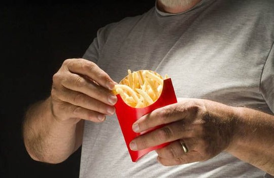 Ăn quá mặn tăng nguy cơ tử vong