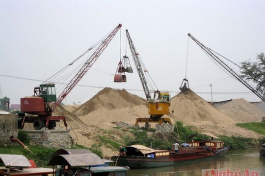 Phát triển vận tải đường thủy nội địa: Cần khơi thông luồng lạch