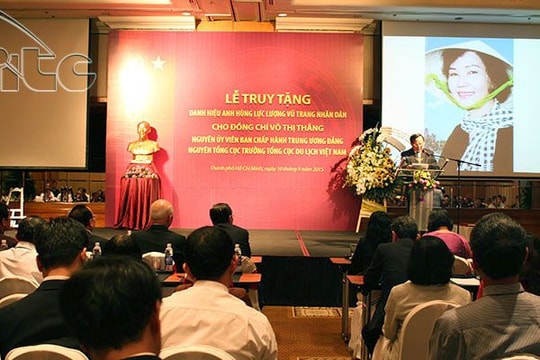 Truy tặng danh hiệu Anh hùng LLVTND cho đồng chí Võ Thị Thắng