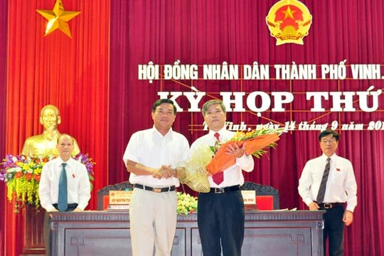 Đồng chí Nguyễn Hoài An được bầu giữ chức Chủ tịch UBND T.P Vinh