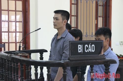 Tuyên phạt nhóm đối tượng giết người do mâu thuẫn tại quán Karaoke