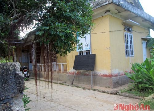 Trạm trưởng trạm y tế chém trọng thương 2 nhân viên