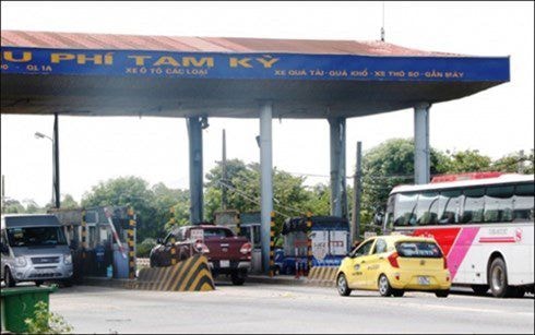 Thủ tướng đồng ý dừng thu phí đường bộ với xe máy từ 1/1/2016