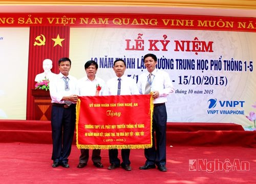 Nghĩa Đàn: Trường THPT 1 - 5 kỷ niệm 40 năm ngày thành lập