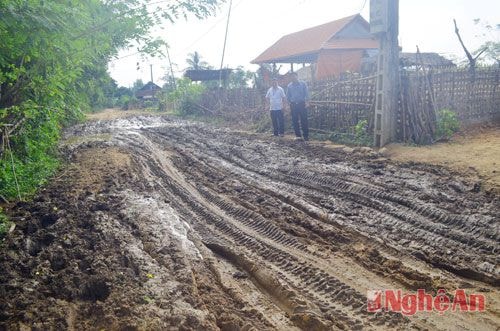 Con Cuông: 10,5 km đường "lỡ hẹn" hơn 2 năm