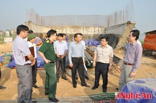 Phấn đấu đến 15/11, thông xe kỹ thuật toàn tuyến Hoàng Mai - Thái Hòa