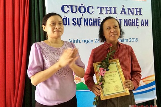 256 tác phẩm tham dự cuộc thi ảnh Thời sự Nghệ thuật Nghệ An năm 2015