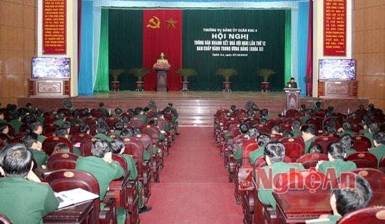 Quân khu 4: Thông báo kết quả Hội nghị lần thứ 12 Ban Chấp hành Trung ương