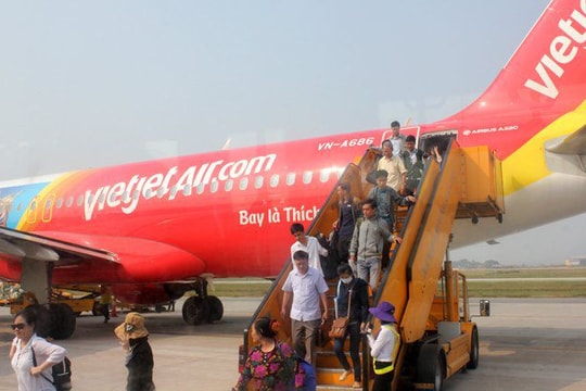 Dồn dập mở đường bay nội địa