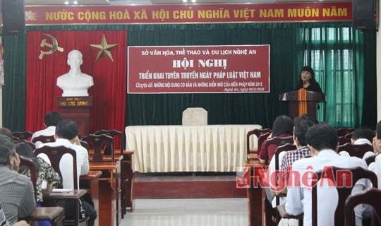 Hưởng ứng Ngày pháp luật Việt Nam (9/11)