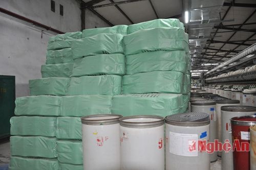 Công ty CP dệt may Hoàng Thị Loan: Sản phẩm đầu ra khó, hàng tồn đọng