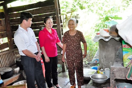 Tập huấn rà soát hộ nghèo, cận nghèo