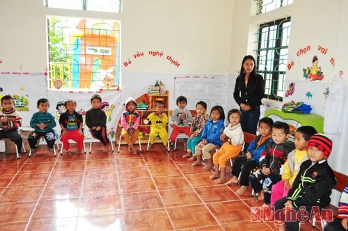 Kỳ Sơn: Mở 43 lớp xóa mù chữ cho 973 học viên