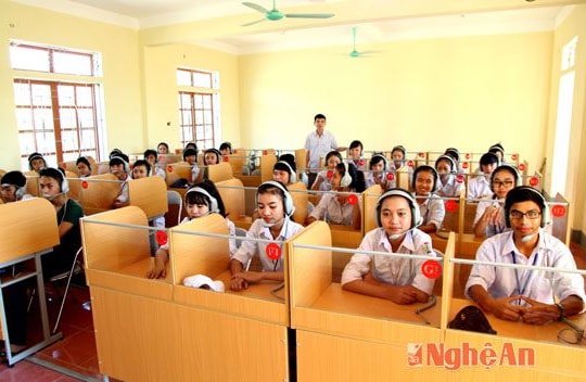 40 năm Trường THPT Phan Thúc Trực: Góp phần làm rạng rỡ quê hương