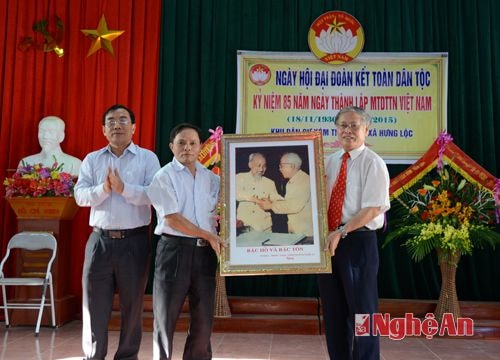 Ngày hội Đại đoàn kết ở xóm Tiến Lộc