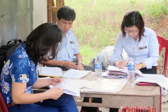 "Xử lý nghiêm cán bộ vi phạm"