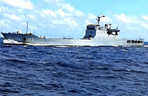 Việt Nam phản đối việc đe dọa dùng vũ lực với tàu tiếp tế Trường Sa