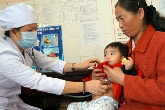 Vắc xin dịch vụ: Bài học đau xót từ các nước lớn