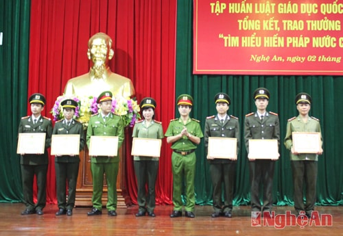 Triển khai Luật giáo dục quốc phòng và an ninh