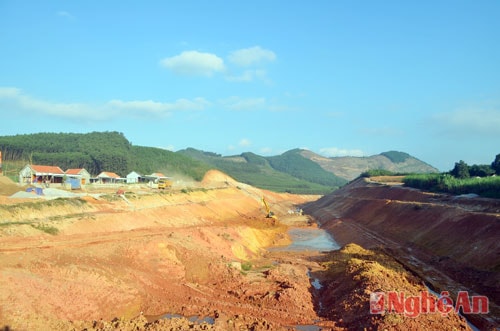 GPMB giai đoạn 1 dự án hồ chứa nước bản Mồng đạt 56%