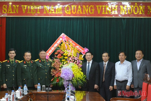 Nghệ An đẩy mạnh hợp tác với Tập đoàn Viettel