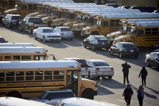 Italy sơ tán hơn 3.000 học sinh vì đe dọa đánh bom
