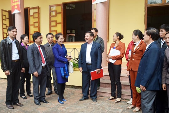 Lãnh đạo huyện Quỳ Hợp đối thoại, tháo gỡ khó khăn với người dân