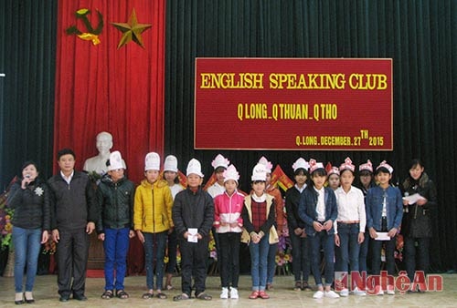 Quỳnh Lưu: Giao lưu tiếng Anh cấp THCS